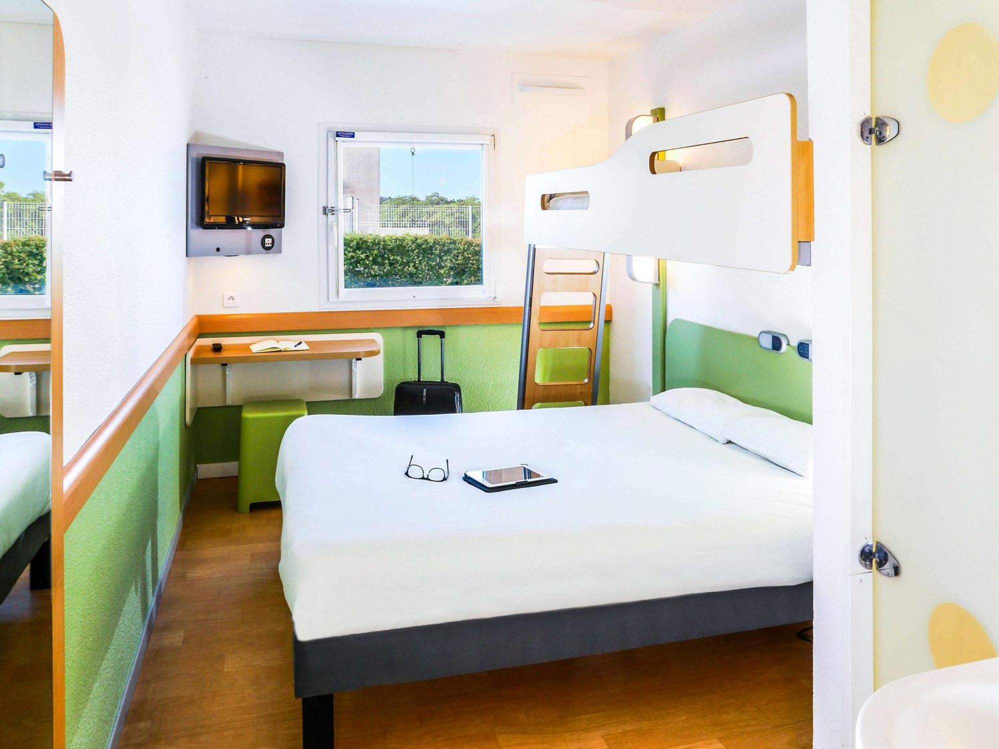 Ibis Budget Marseille Vitrolles فيتروي المظهر الخارجي الصورة